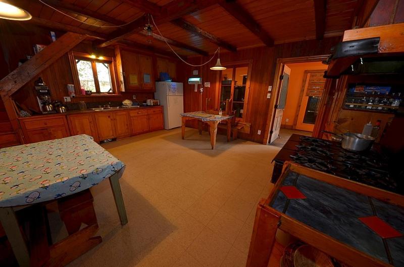 Auberge Jeunesse De 泰道沙克 外观 照片